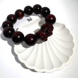 Red sandalwood Pi Xiu bracelet for attracting wealth