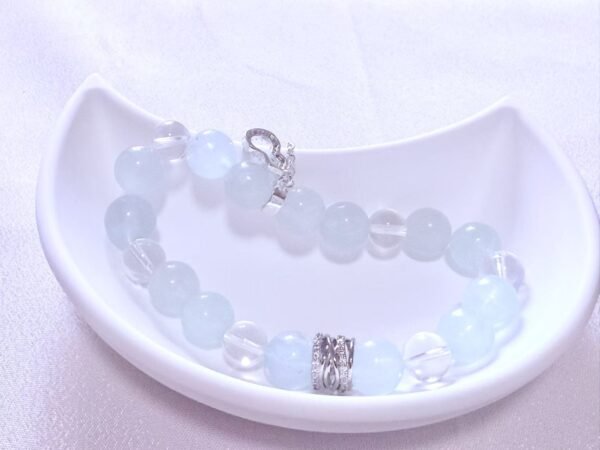 Aquamarine and White Quartz